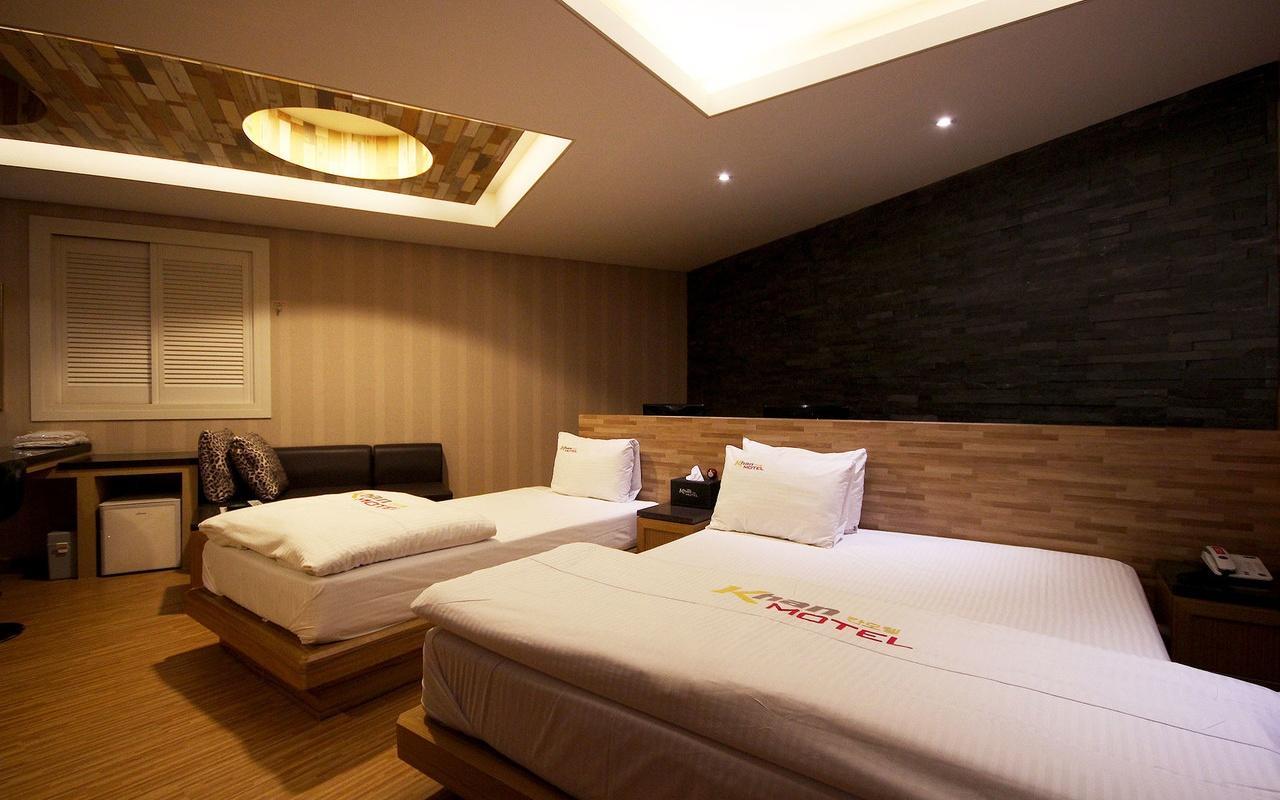 Khan Motel Тегу Екстериор снимка